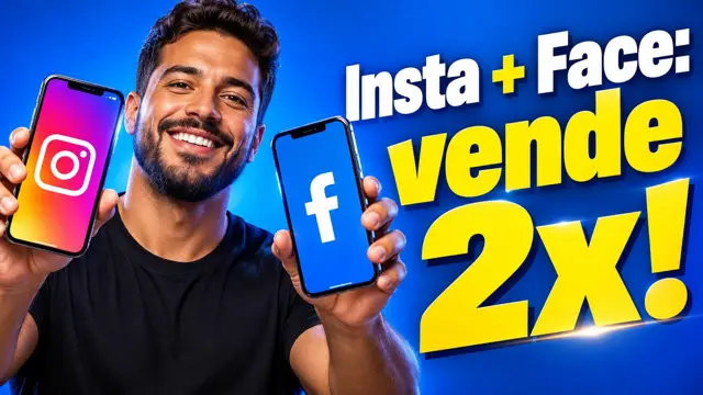 Homem sorrindo segurando dois celulares, um com Instagram e outro com Facebook